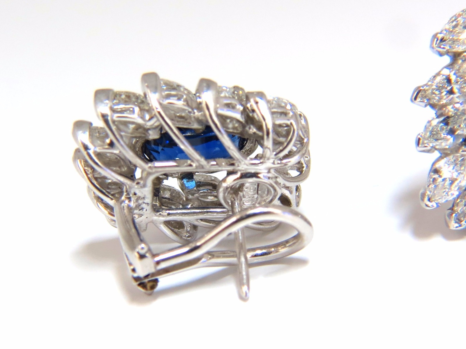 GIA Certified 11.16ct Natural Royal Blue sapphire diamond earrings Platinum+