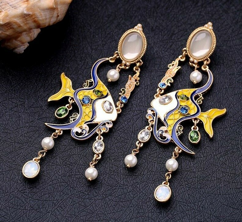 US Seller Betsey Johnson Metallic Jewel Fish Dangle Earrings Blue Yellow Pearl
