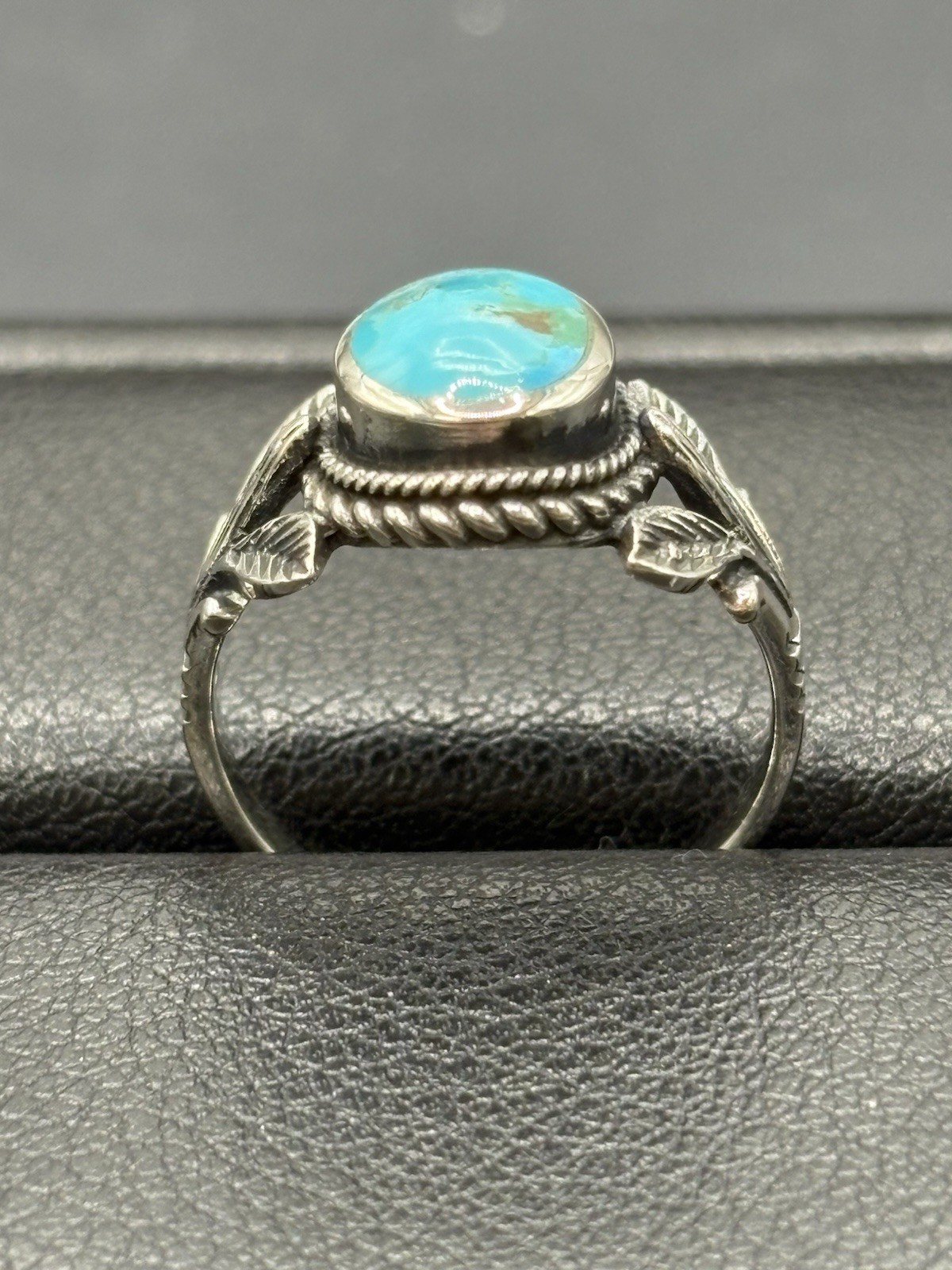 New Condition Sterling Silver Turquoise Plant Botanical Oshank Ring Size 7 E11