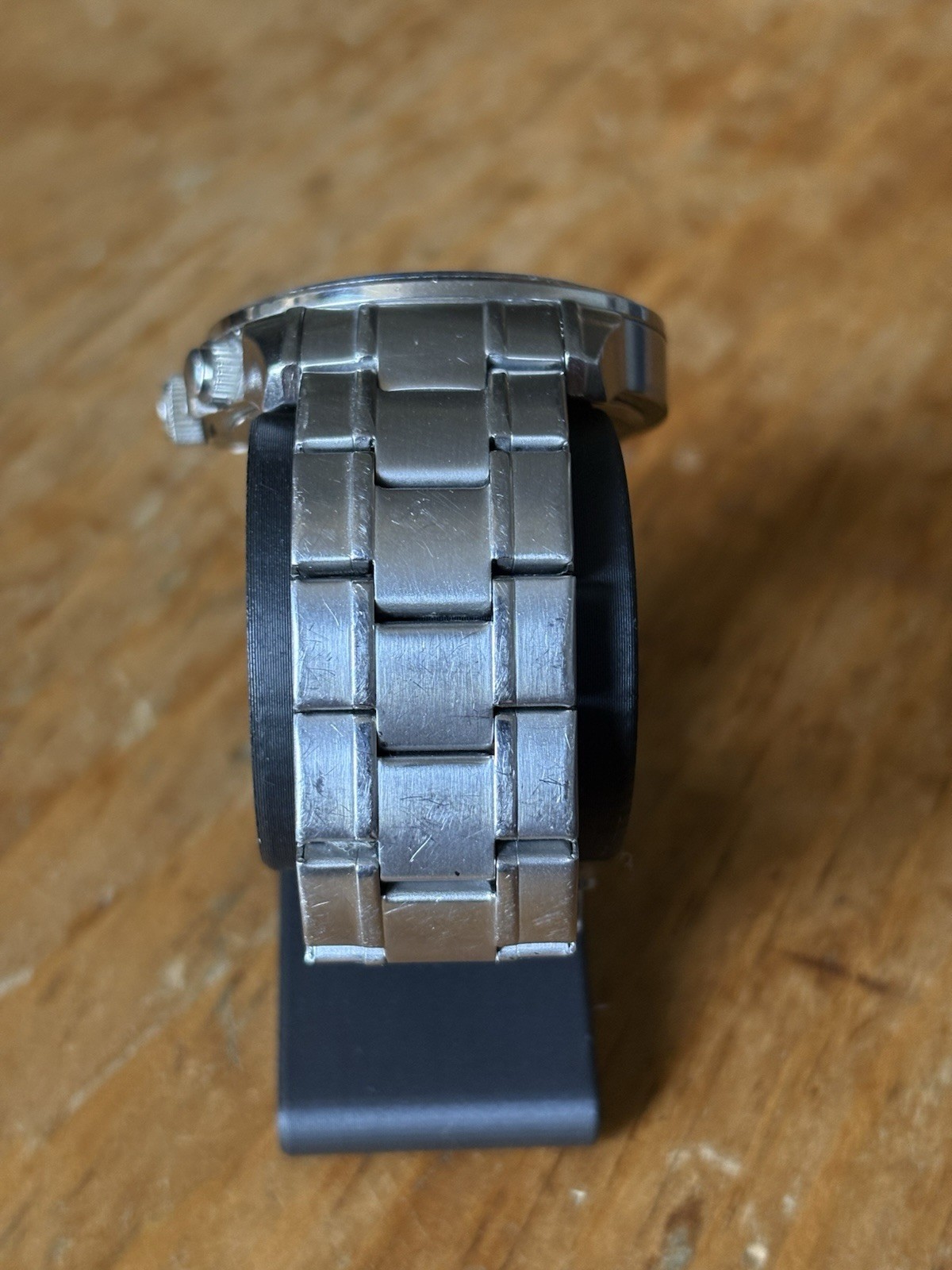 GUESS Mens Blue Dial Quartz Chronograph Tachymeter Date SS Bracelet 100m