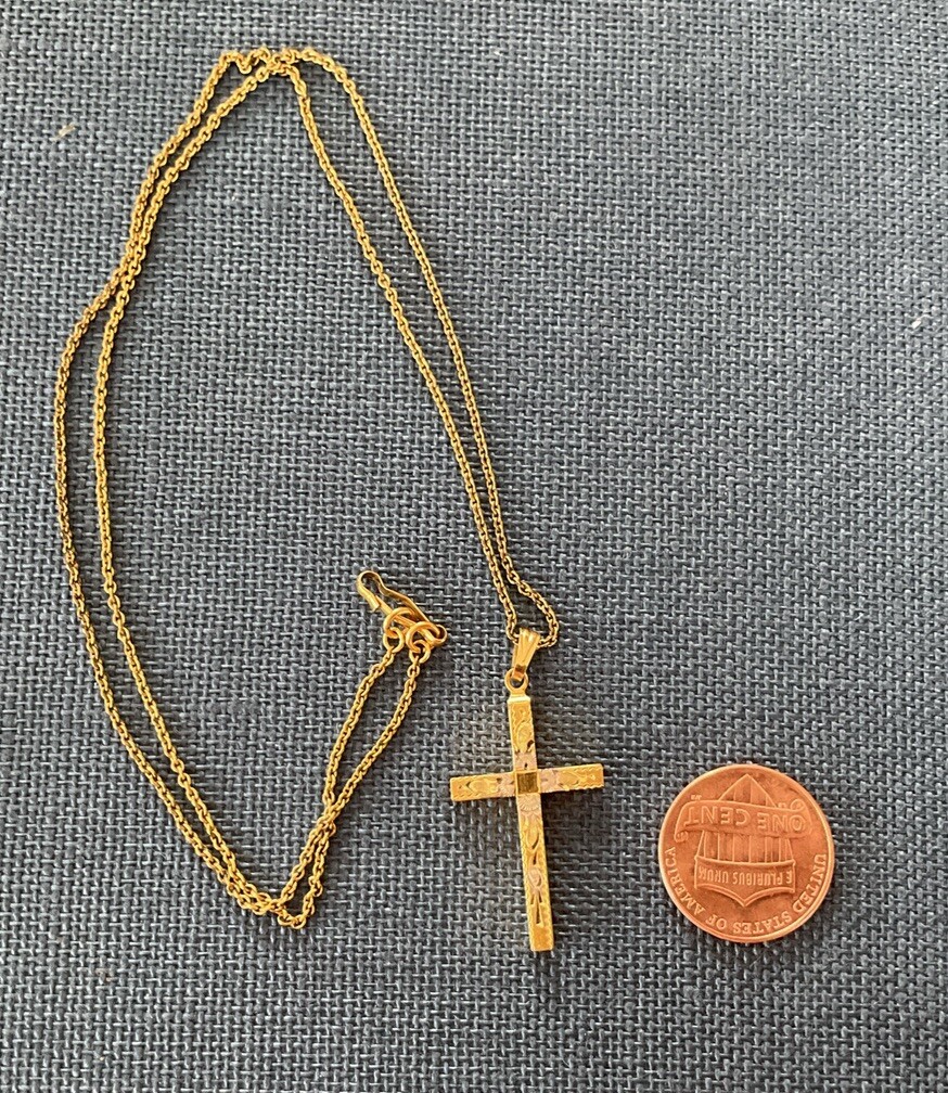 Vtg Cross Pendant & Chain Necklace, 2 Different Metals, 1/20th 12K Gold HEB