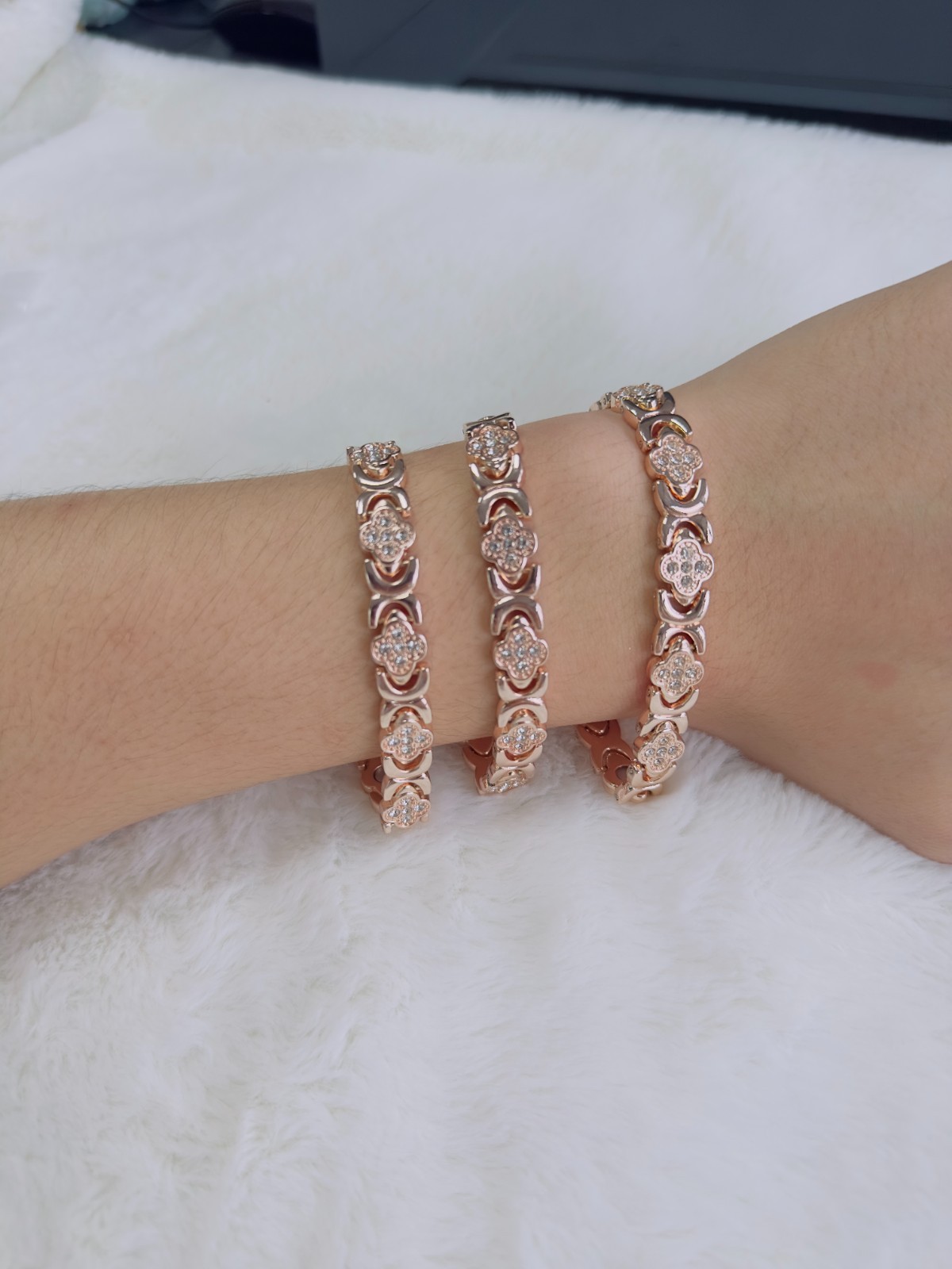 Jecanori Copper Bracelets for Women, Pure Copper Magnetic Bracelet with 3500 Gau