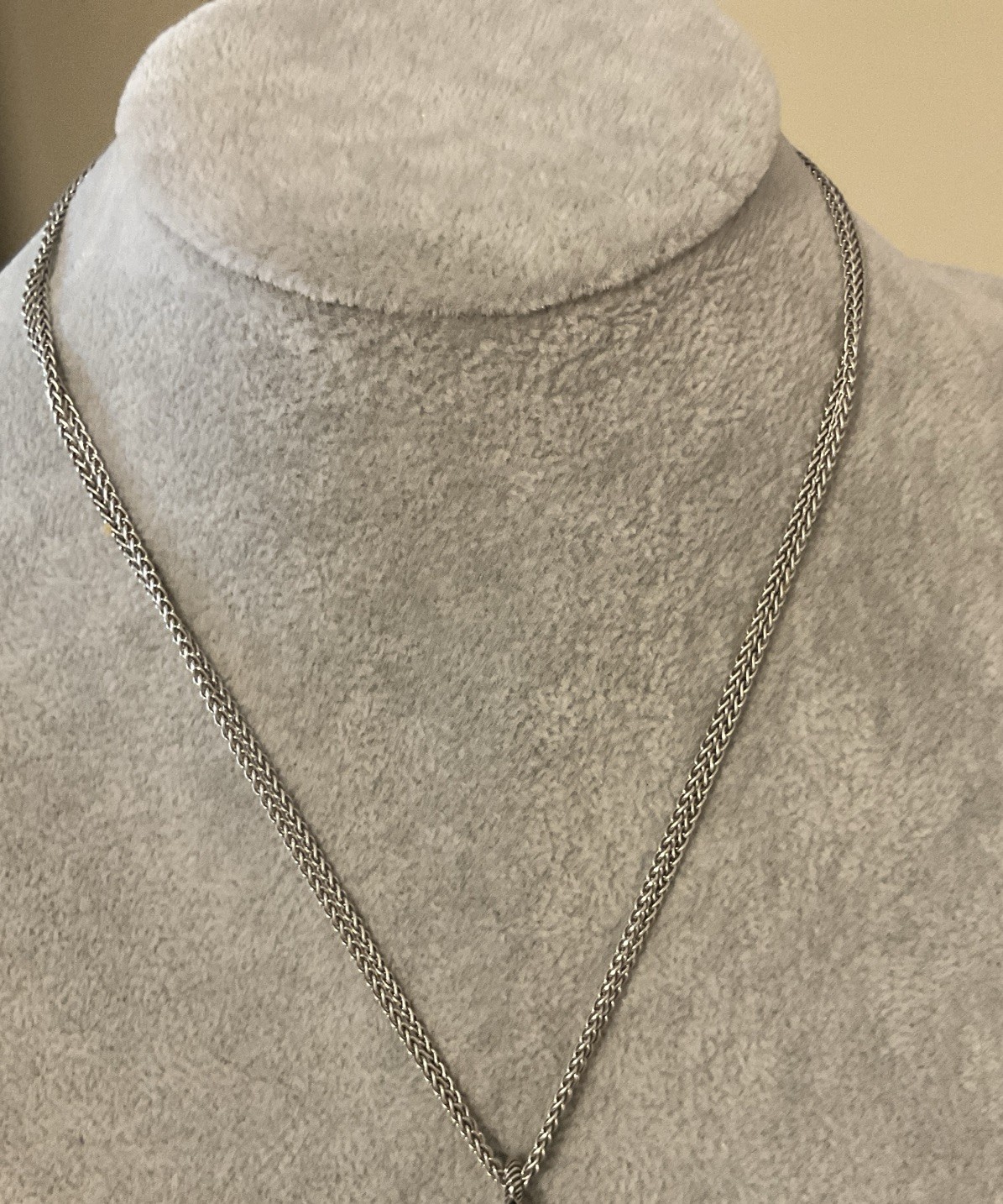 STUNNER NWT BRIGHTON ONE LOVE CIRCLE MULTI CRYSTAL CONVERTIBLE NECKLACE RP$198