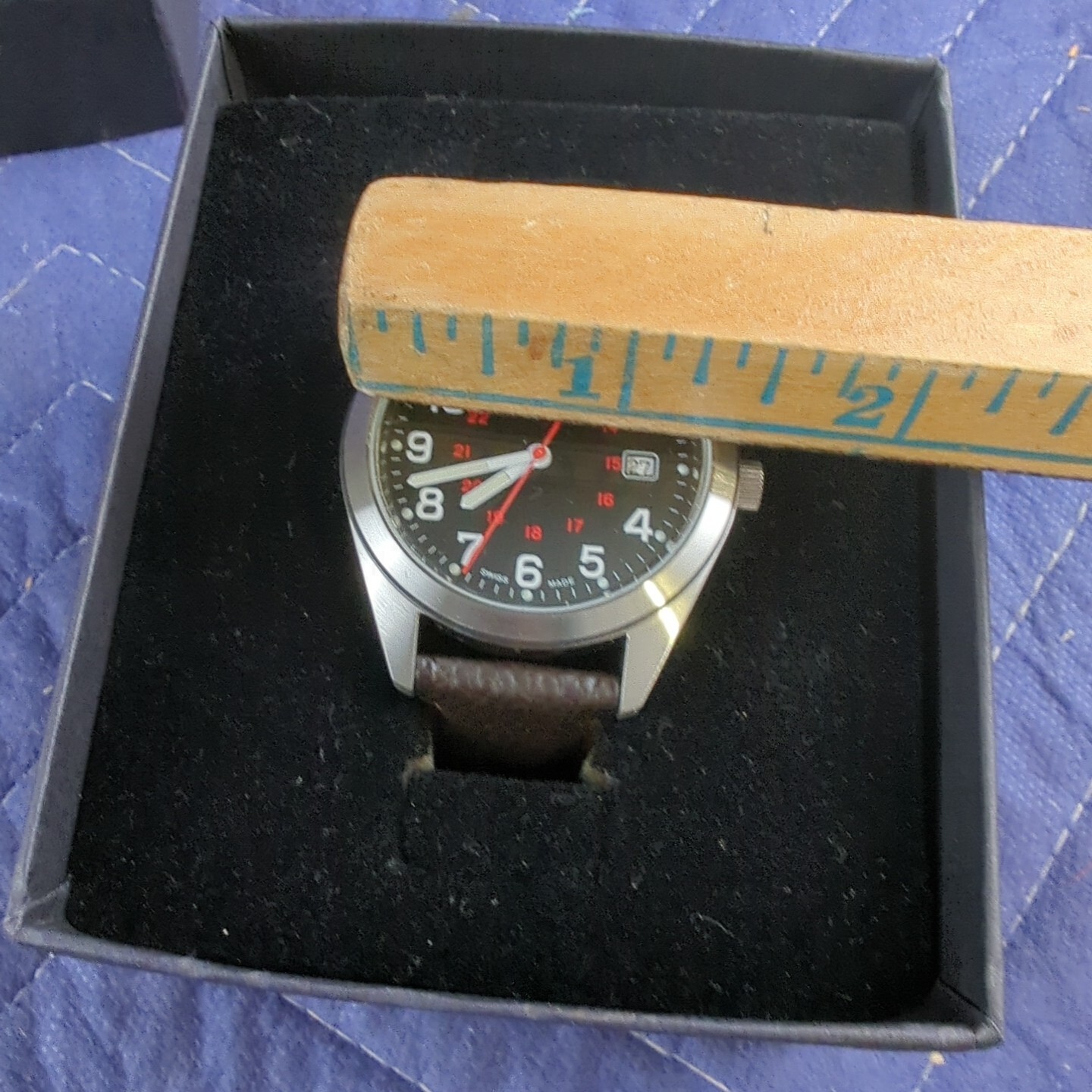 2005 Marlboro Country Trail Swiss Army Watch Leather Band Swiss New in Box