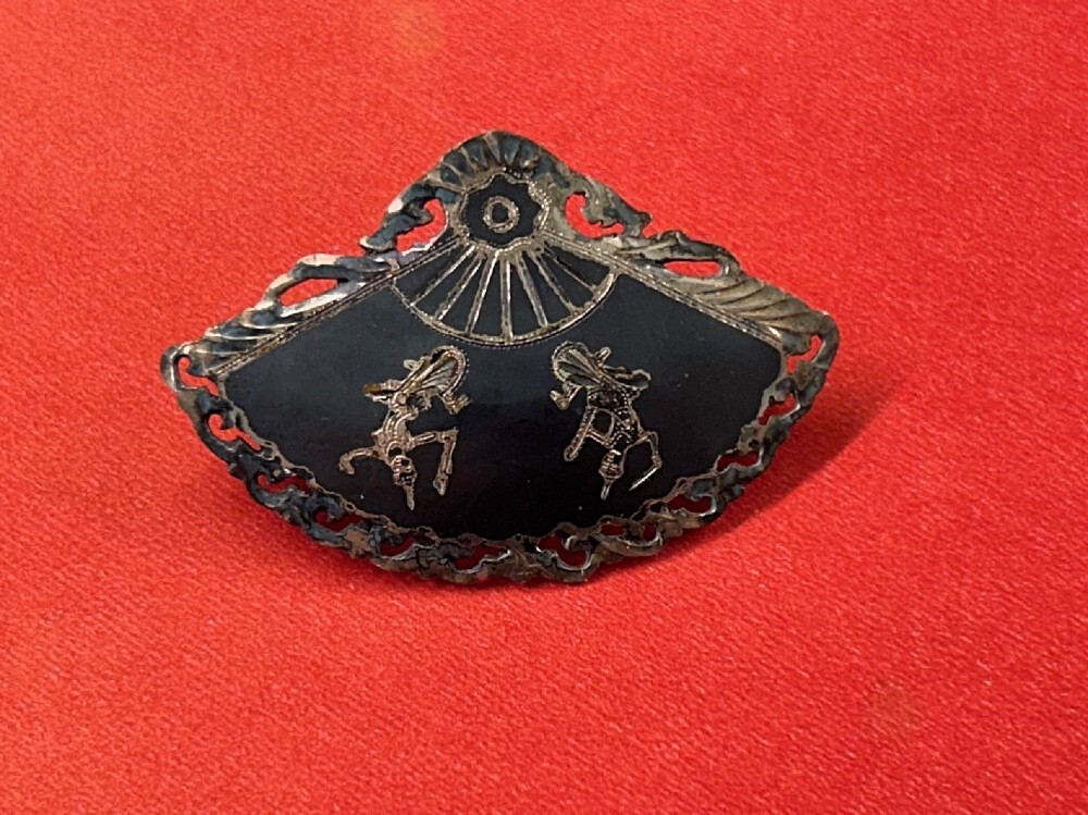 Vintage Sterling Silver Siam Brooch Pin 5.46 Gr