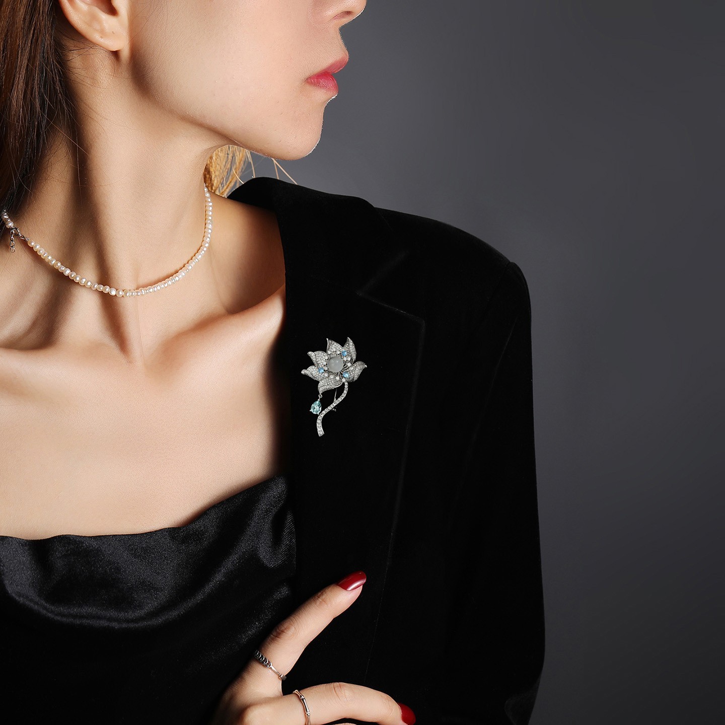 18K Silver Plated Lotus Flower Brooch Pearl Center Blue Zircon Full Pave Crystal