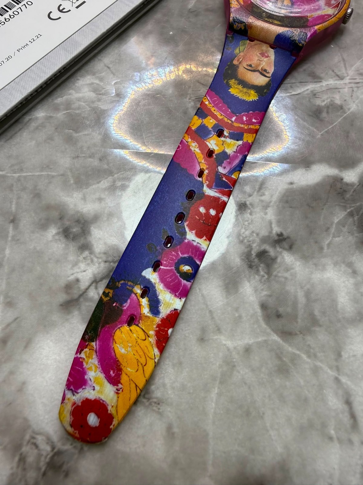 Swatch x Centre Pompidou The Frame by Frida Kahlo SUOZ341