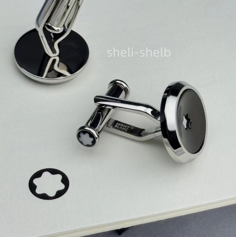 Montblanc stainless steel Star cufflinks round shape with a black resin inlay