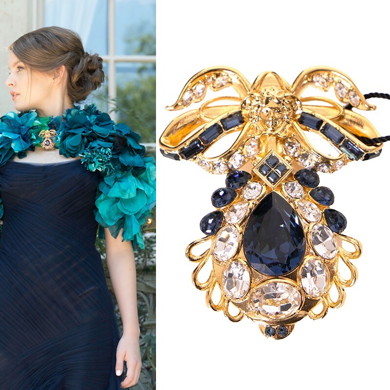 NEW $1,100 VERSACE Blue White Crystal Embellished MEDUSA LOGO BOW Large BROOCH