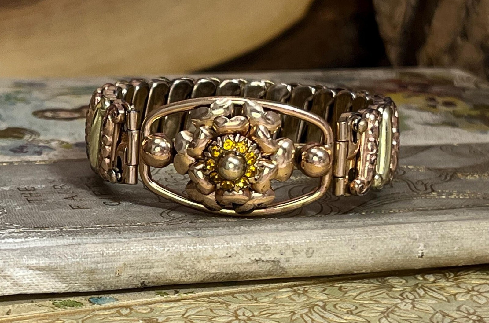 Vintage Lustern 1/20 12K GF on Sterling Expandable Flower Sweetheart Bracelet