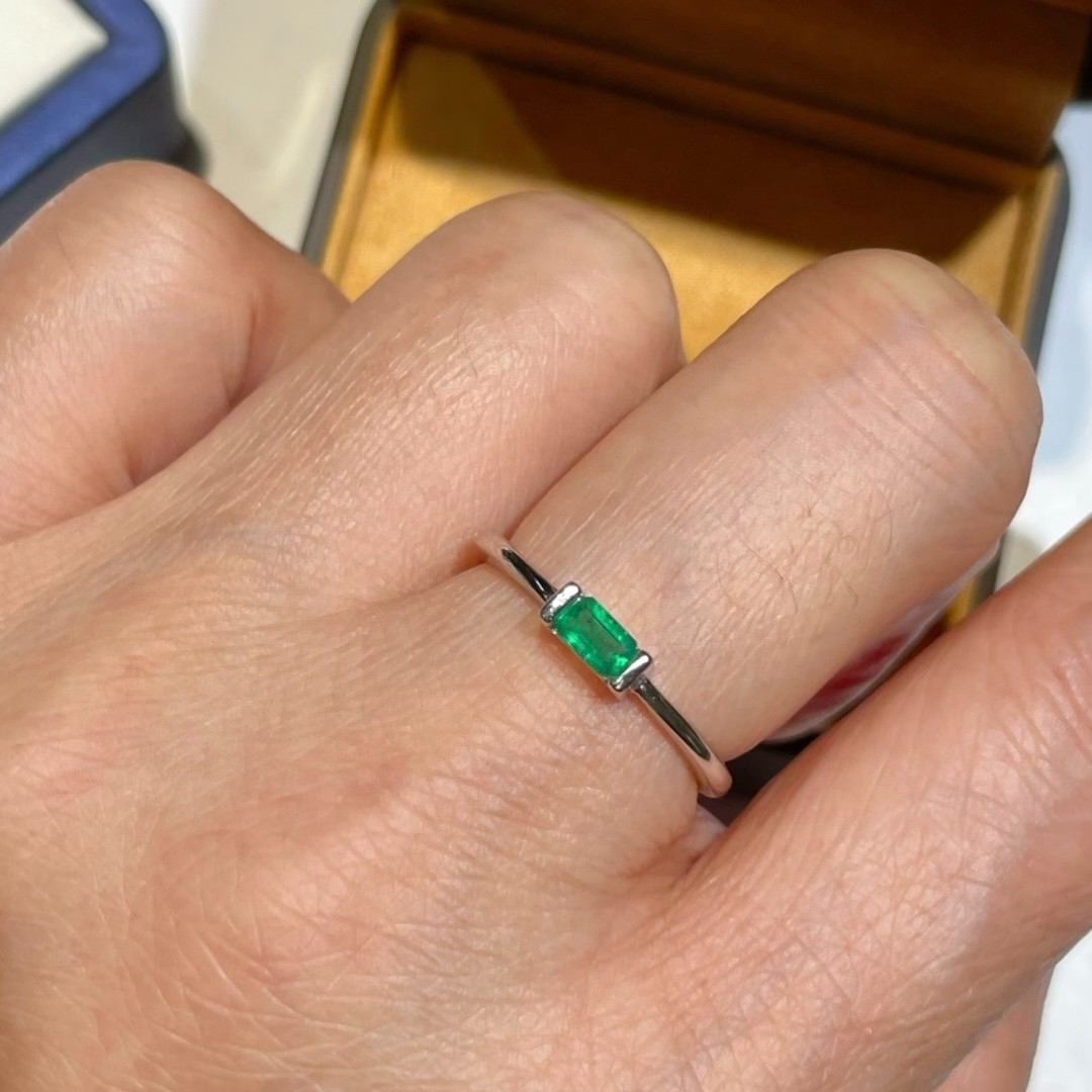 Dainty Emerald Gemstone Ring 3x5mm Natural Emerald, 925 Sterling Silver Emerald