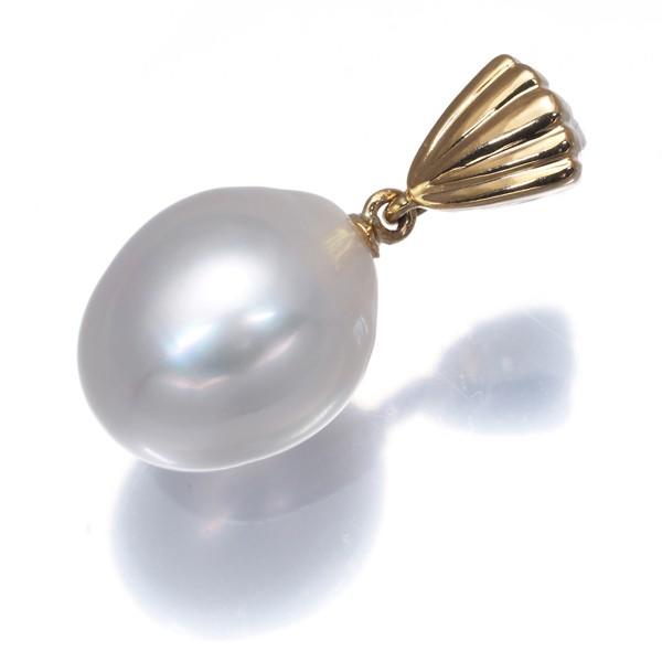 Auth TASAKI Pendant South Sea Pearl 10.8mm 18K 750 Yellow Gold