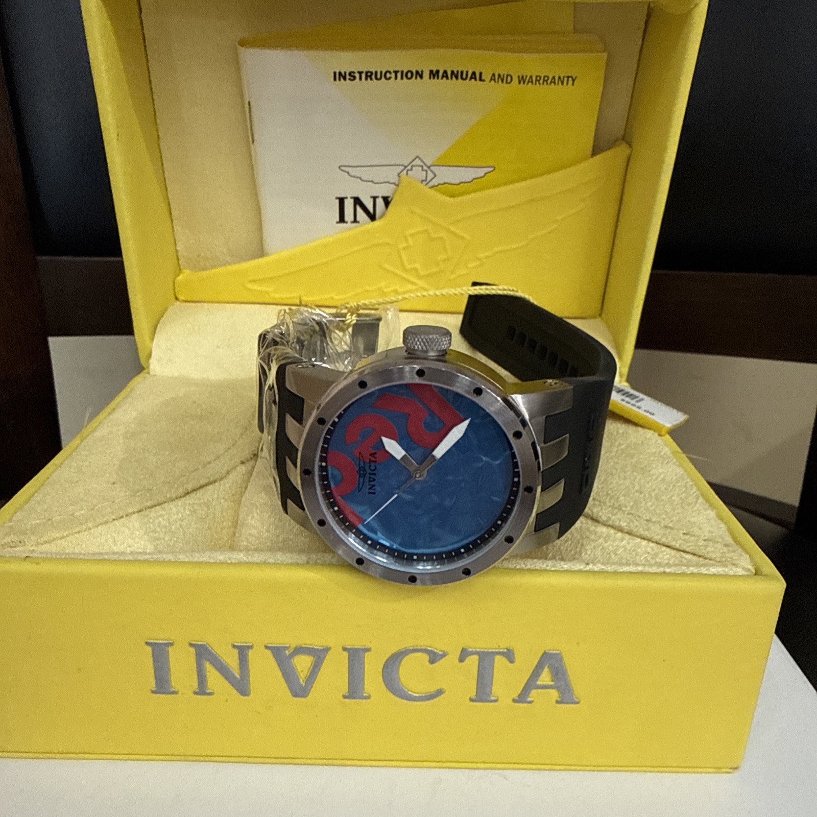 INVICTA DNA RED BULL RECYCLED ART # 10441 Watch New with Box