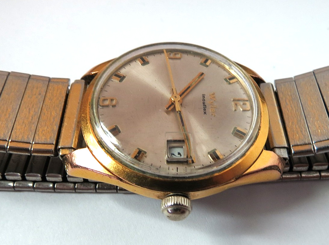 VTG SWISS MENS WYLER INCAFLEX 17’J MANUAL GOLD WRISTWATCH FLEXIBLE BRACELET RUN