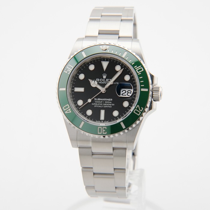 ROLEX Submariner Date 41 126610LV Warranty 2022 Box/Paper