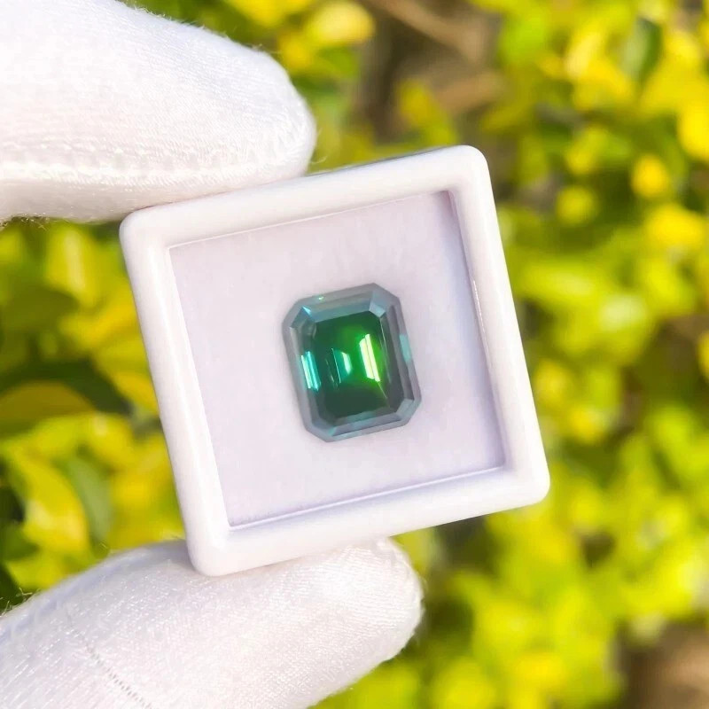 8.77 Ct Certified Natural Ceylon Blue-Green Parti Sapphire Emerald Cut Gemstone