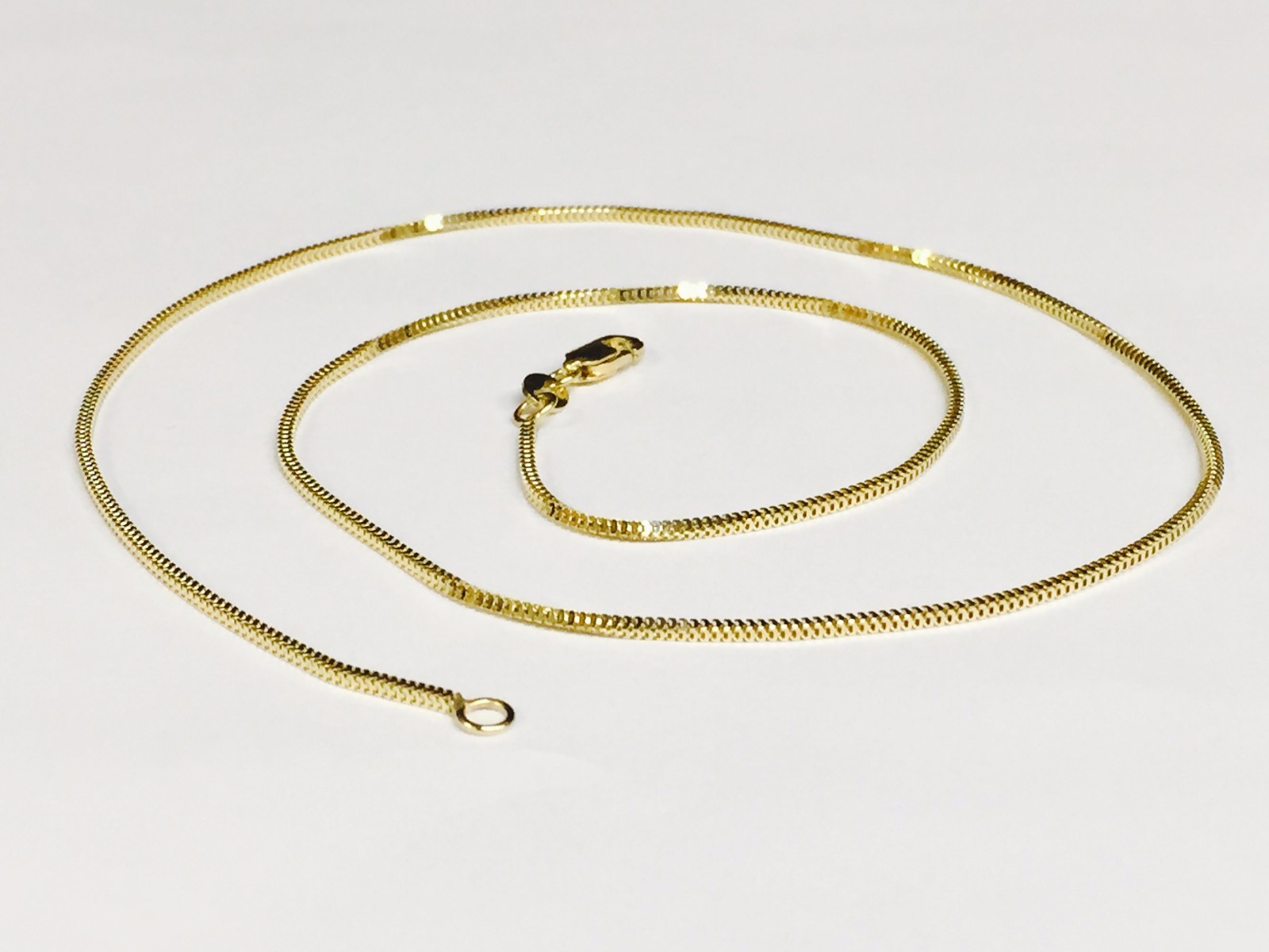 14k Yellow Gold 16″ MILANO Snake Pendant Chain Necklace 2 gram 1.3 MM ICE