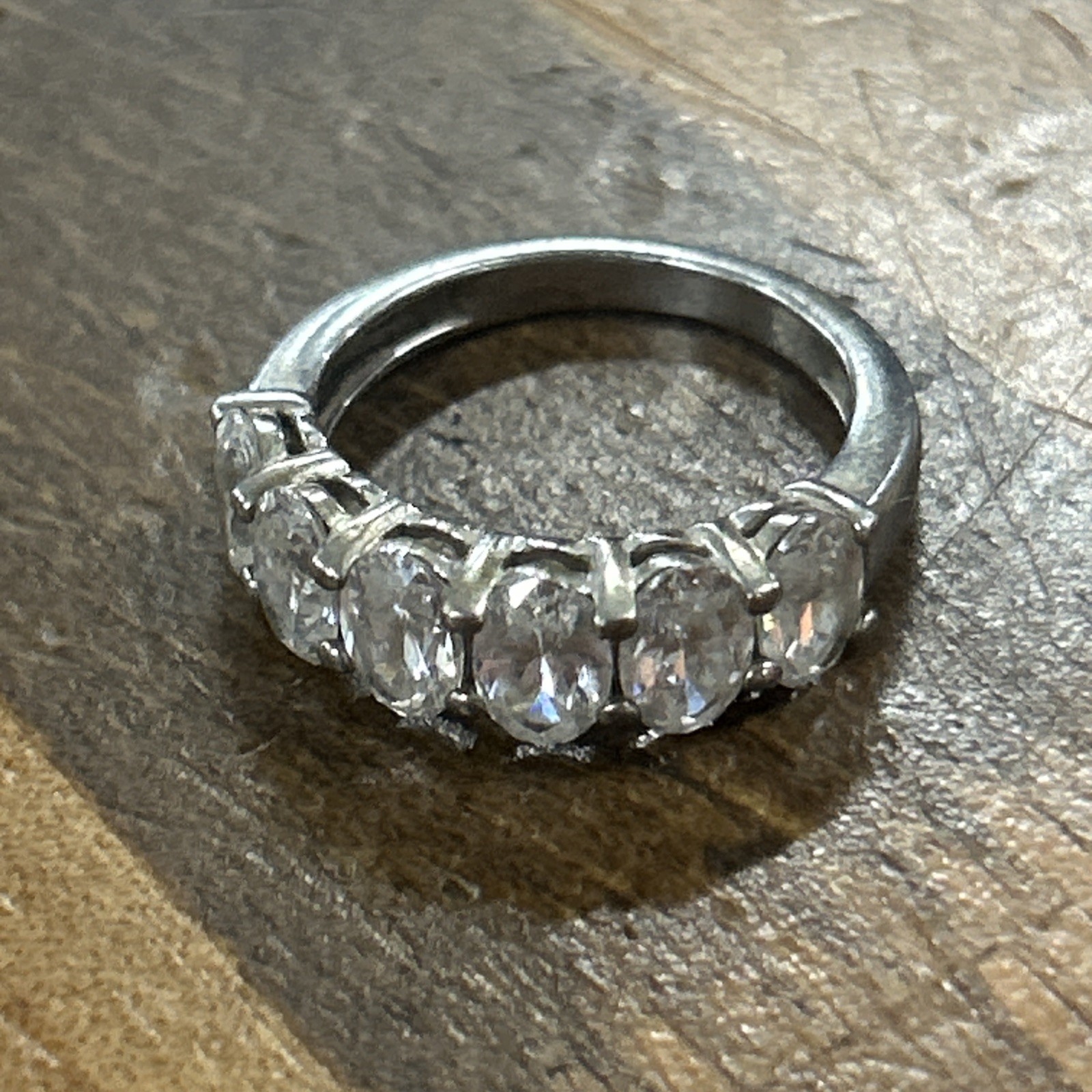 Sterling Silver 6 Oval Cut White CZ Stone Ring Size 5.25 3.17 Grams