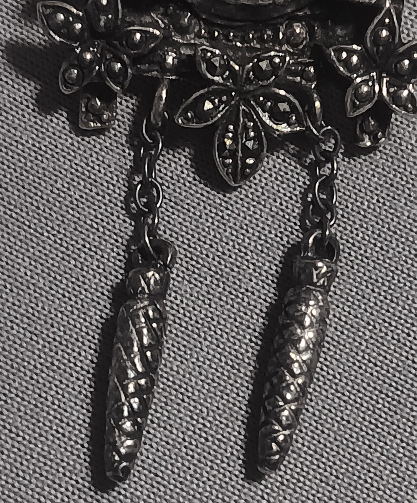Vtg Sterling Silver Cuckoo Clock Brooch Black Onyx & Marcasite Accents 2-3/8″