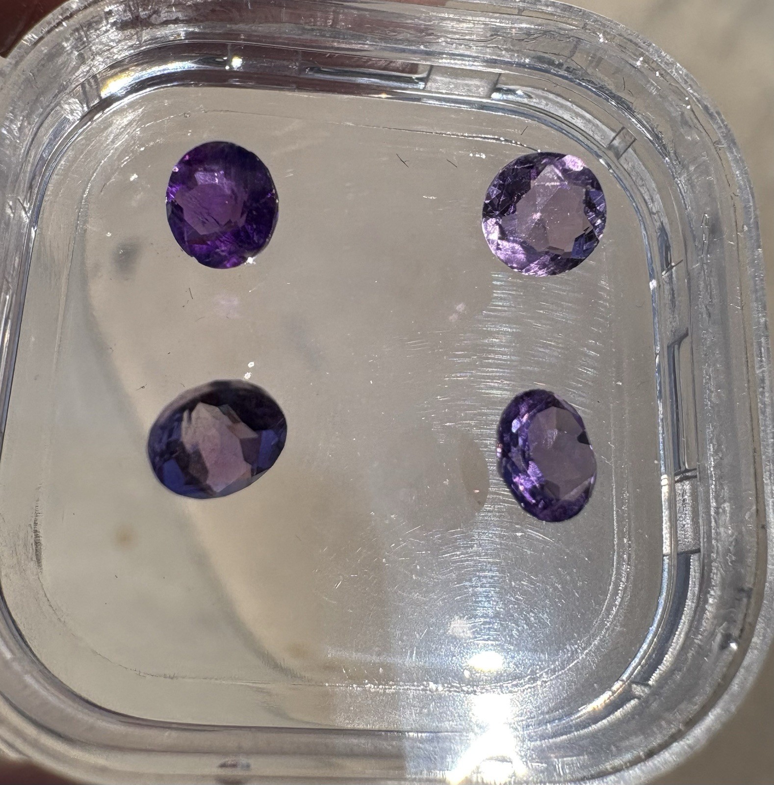 Loose Natural Round Cut Amethyst Gemstone 5 Millimeters .45-.50 Ct(one)