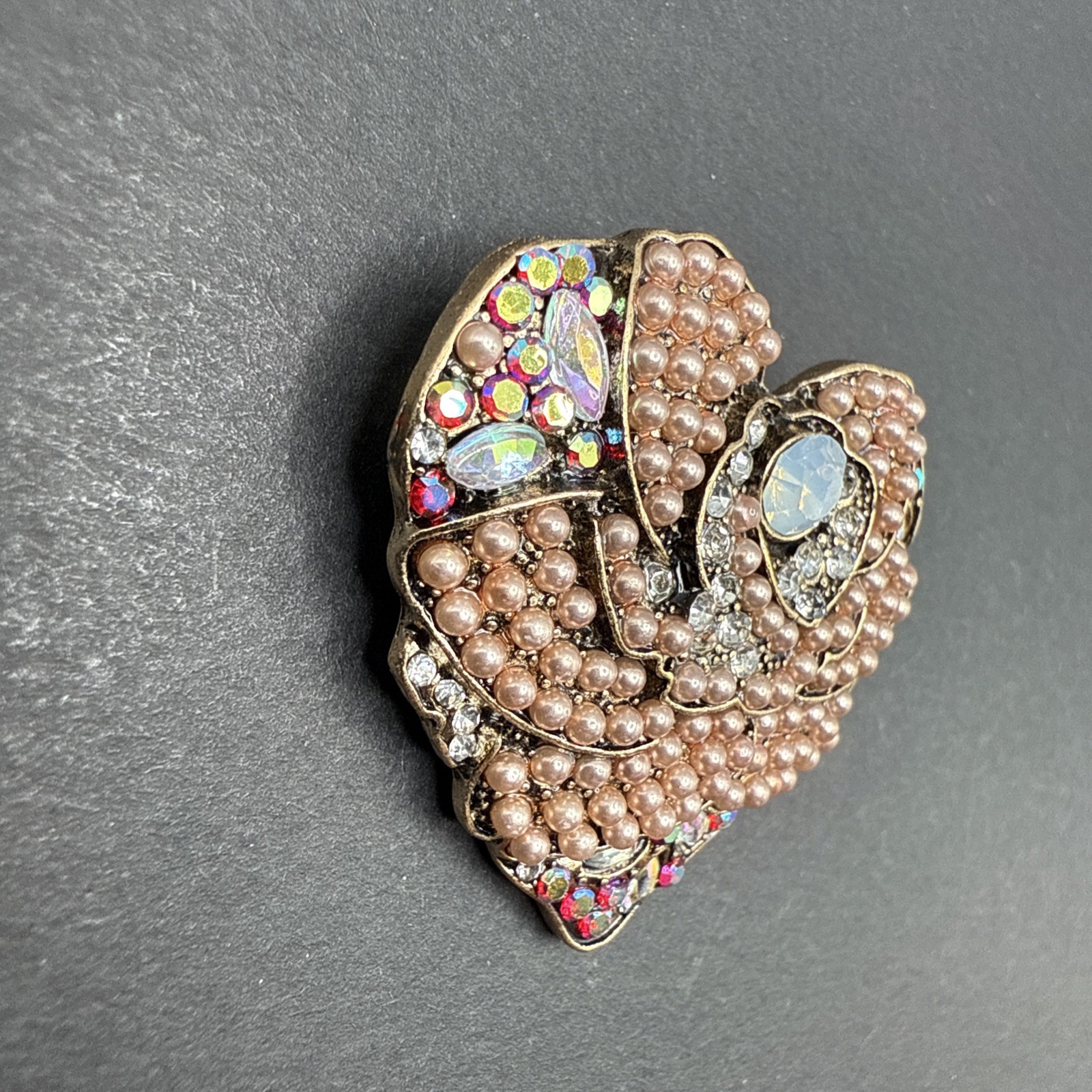 Rhinestone Pearl Heart Brooch Pin J26