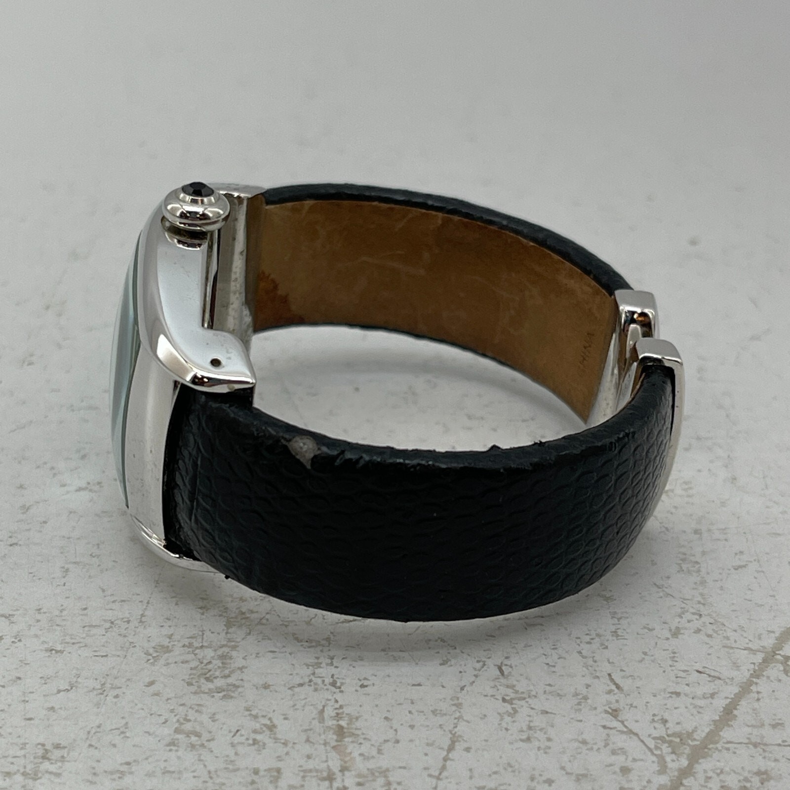 Joan Rivers Classics V377 Watch Leather Bangle Wristwatch Silver Tone Working