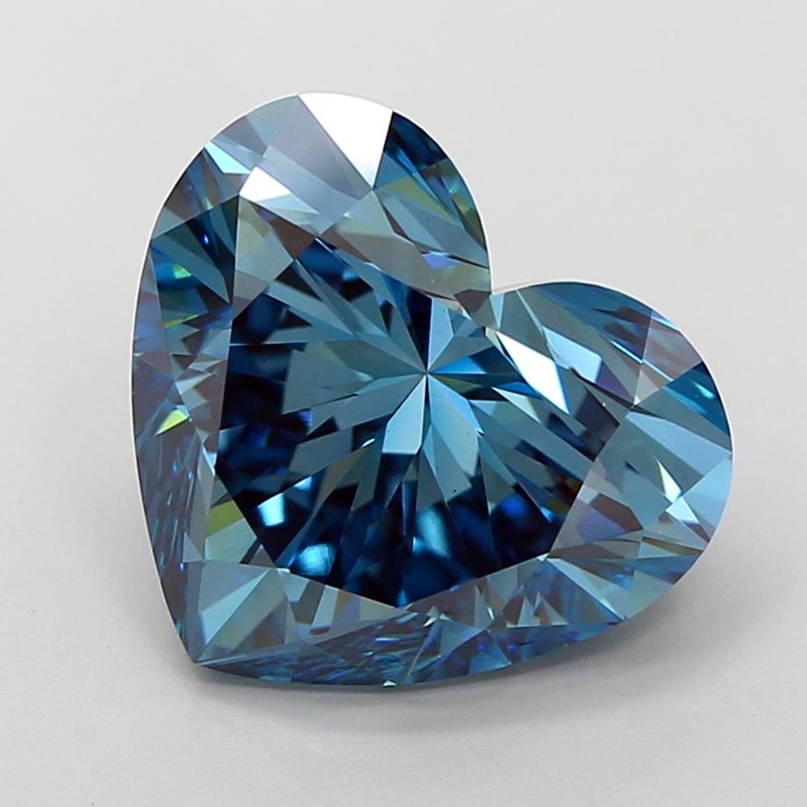 CERTIFIED 3.10 Ct Natural blue heart Diamond LOOSE VVs/ 9.5 mm