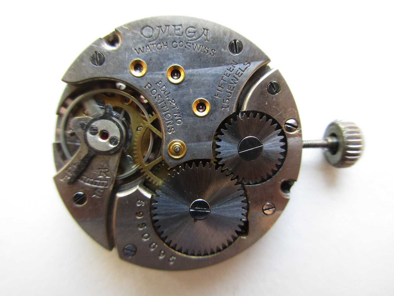 Omega cal. 26.5 S.O.B adj. 2 pos Swiss vintage watch movement – running