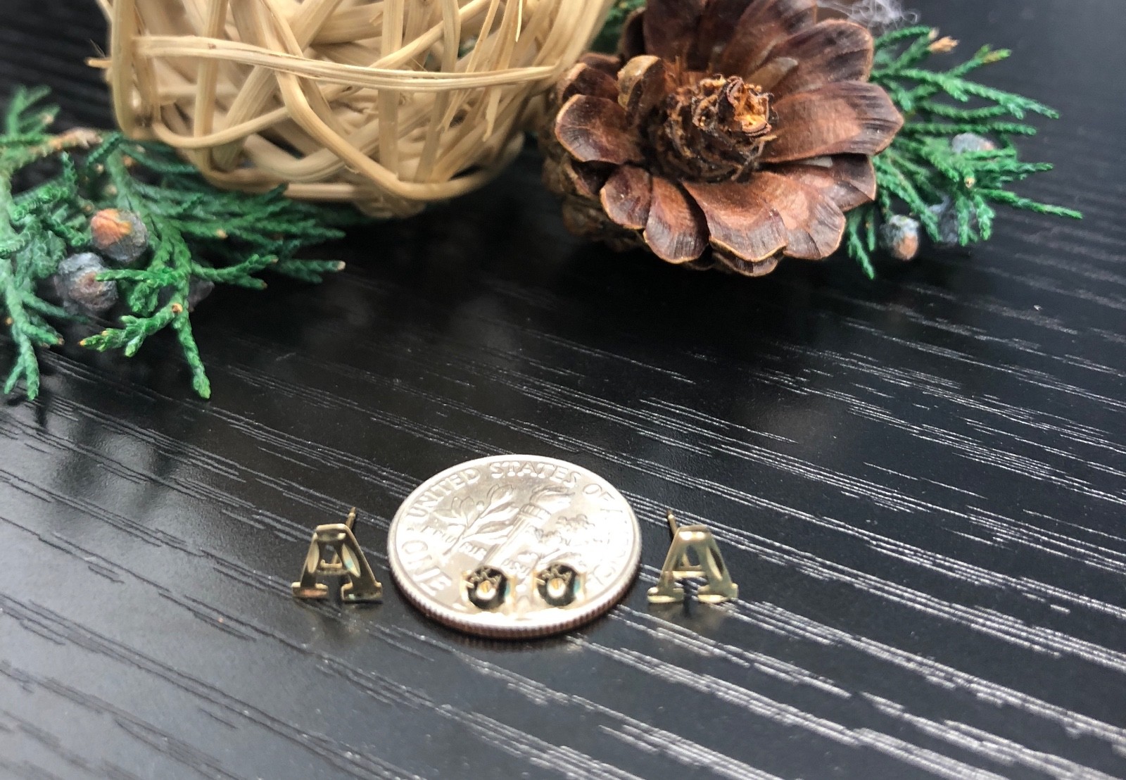 New 14k Real Yellow Gold Initial Letters Stud Earrings For Women Kids Baby Girls