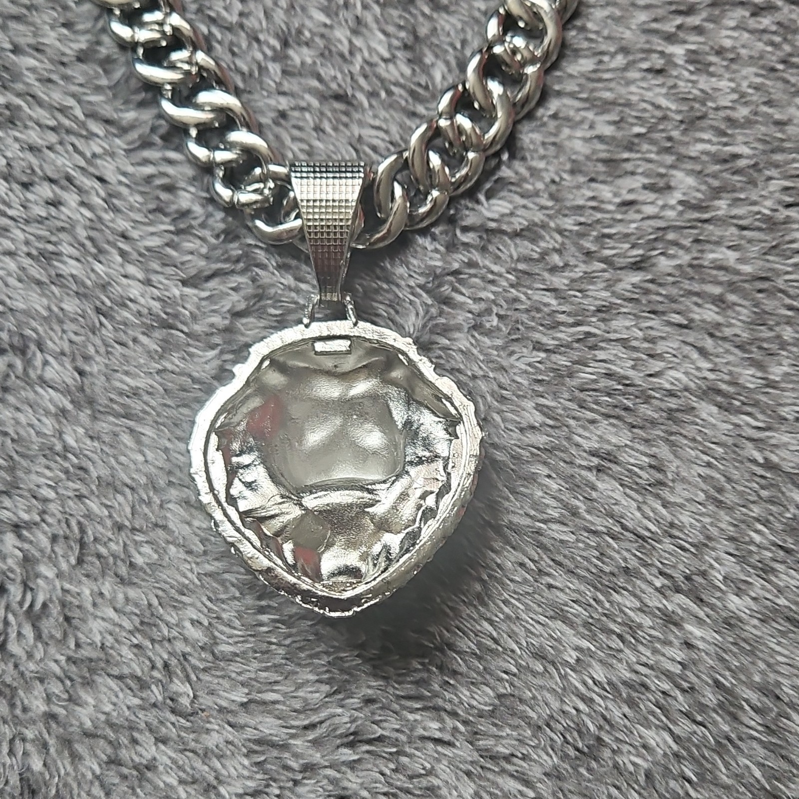 Silver Tone Cuban Link Chain Necklace w/ Pavé Rhinestone Lion Charm Pendant