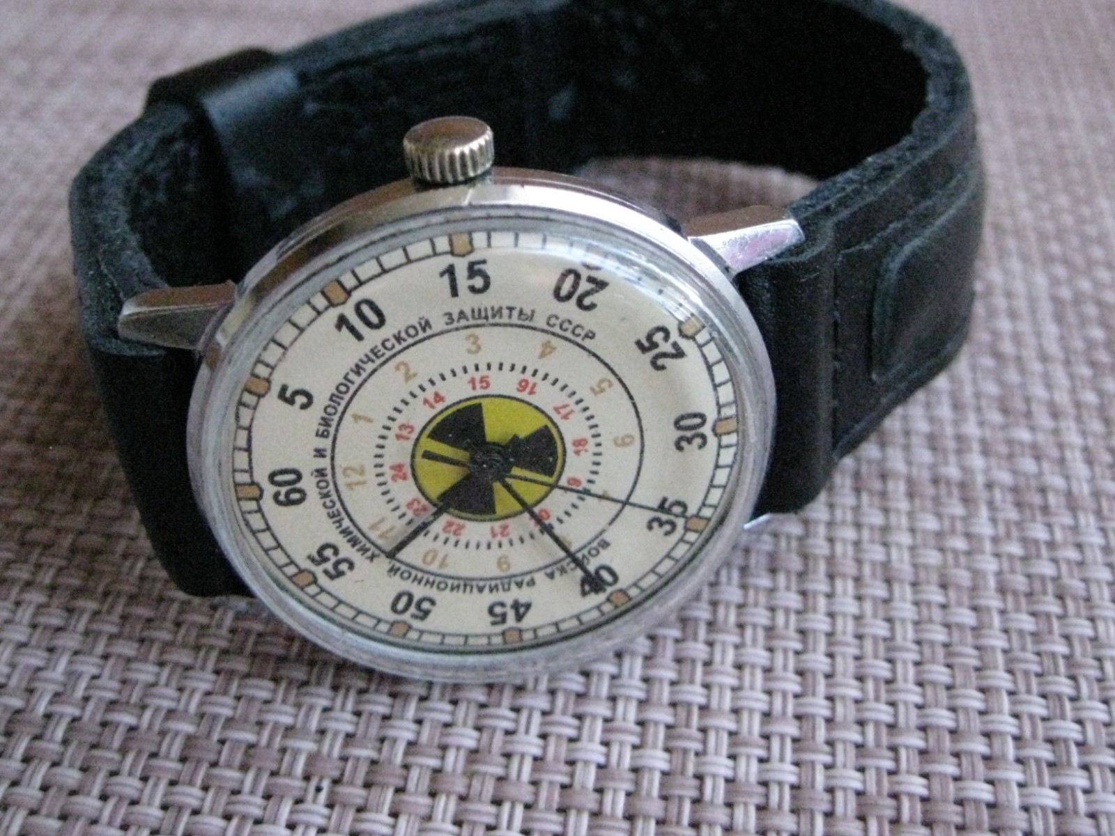 Wrist Watch vintage Raketa 2609.HA Radiation troops, Soviet Military watch