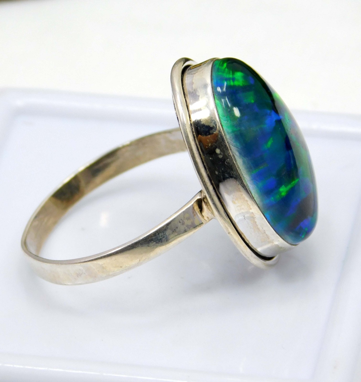 22.65 Ct Natural Australian Aura Opal Ring 925 Sterling Silver Handmade