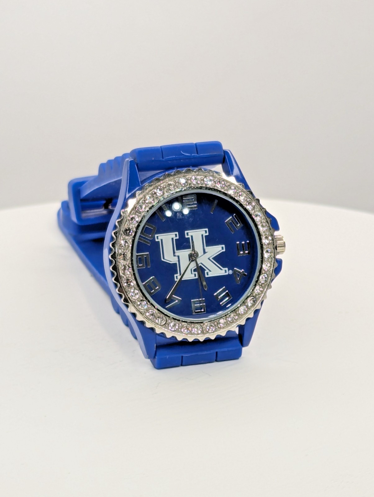 Women’s quartz wristwatch. UK, Game Day Outfitters. Working, new battery Maxell