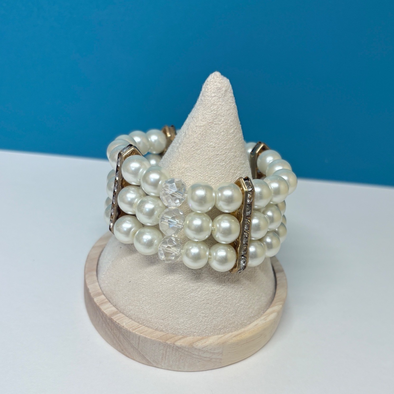 Triple Strand Faux Pearl Stretch Bracelet Gold Tone Rhinestone Cream White