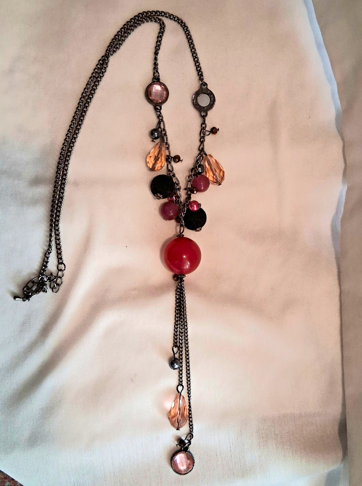 Shades Of Pink, Beaded Y Dangle 22″ Pendant Necklace