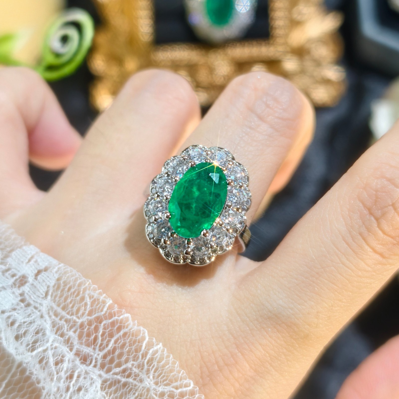 New Flower Style Neon Green Citrine White Topaz Gems Charm Women Silver Rings