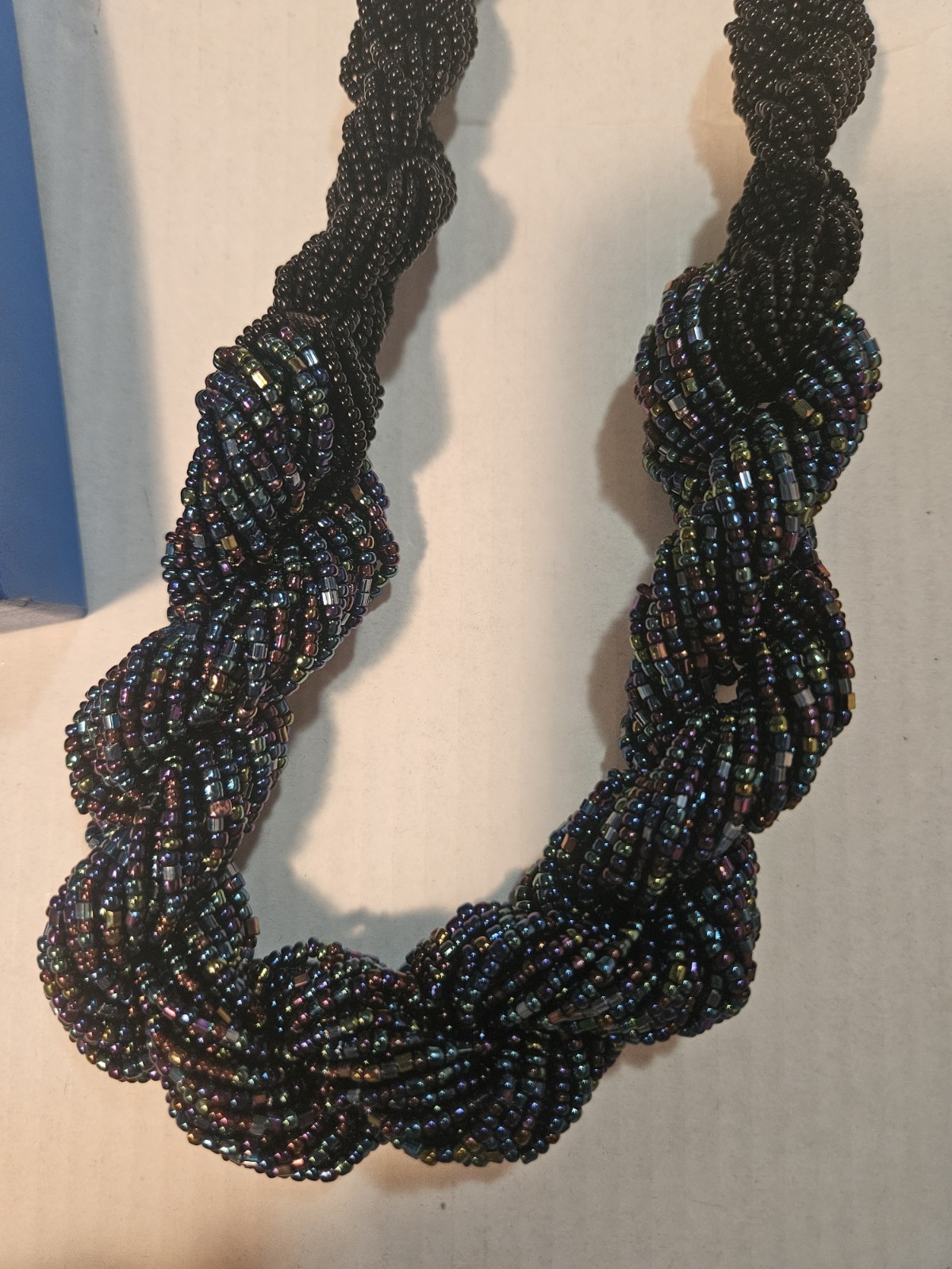 Himalayan Gems Andrew Stone Twisted Peacock Iridescent Seed Bead Necklace NEW