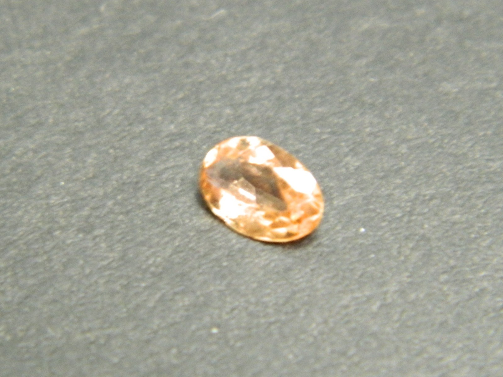 Imperial Topaz 0.47 Ct Clarity IF Oval Cut Natural Golden Brazil I029