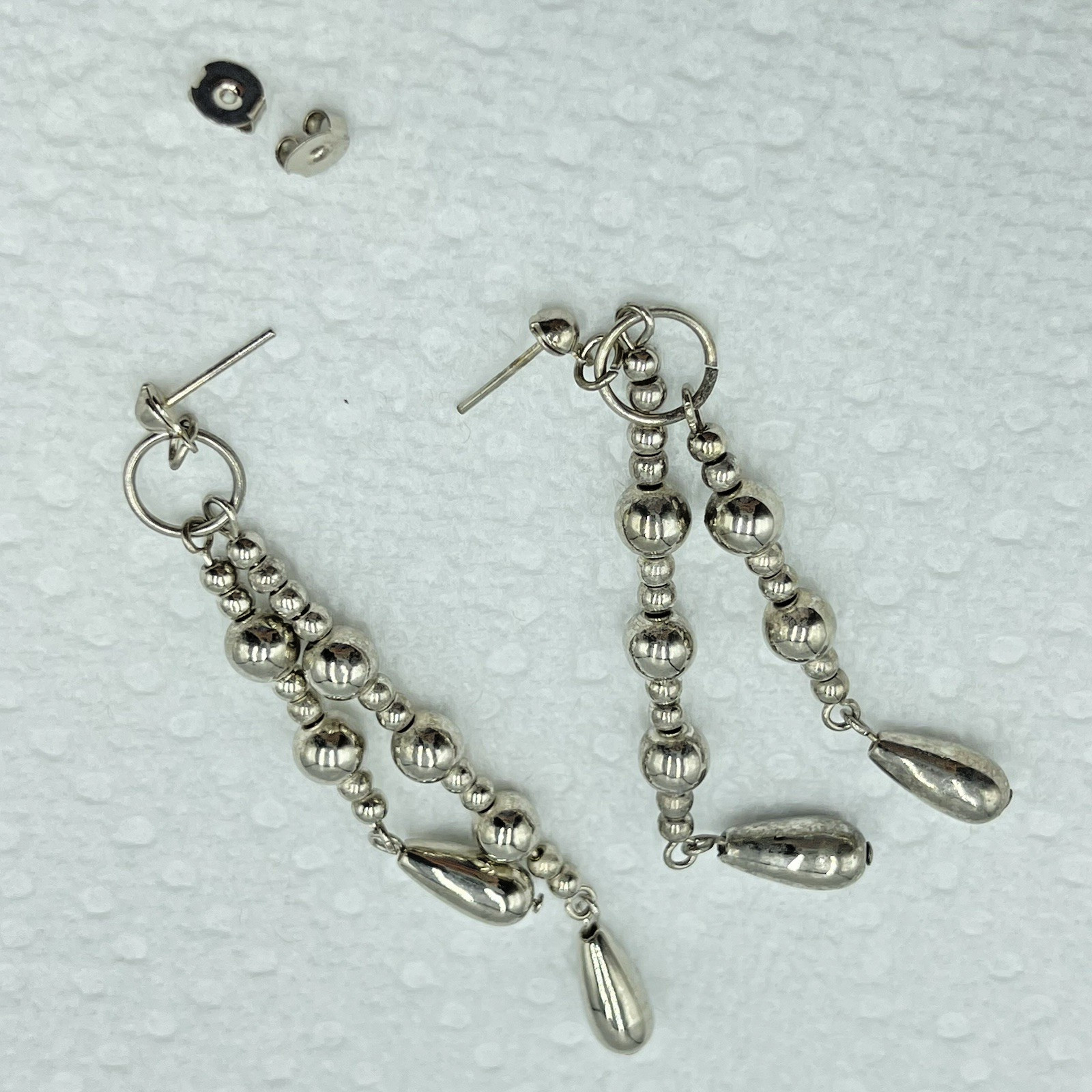 Dangle Pierced Earrings Silver Tone Ball/Beaded