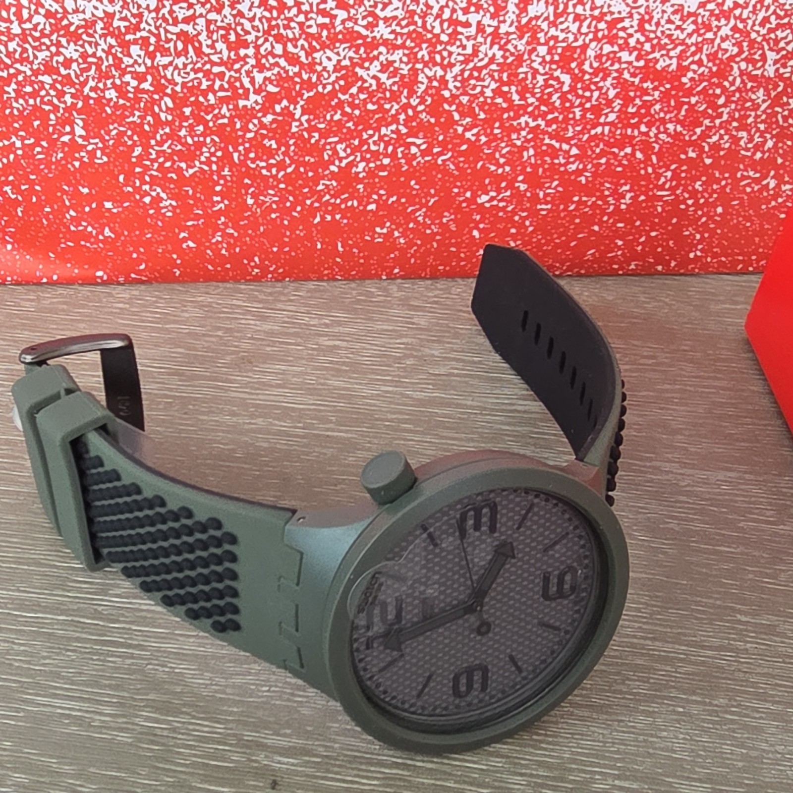 Swatch Big Bold Quartz 47mm Green/Black Silicone w/ Box