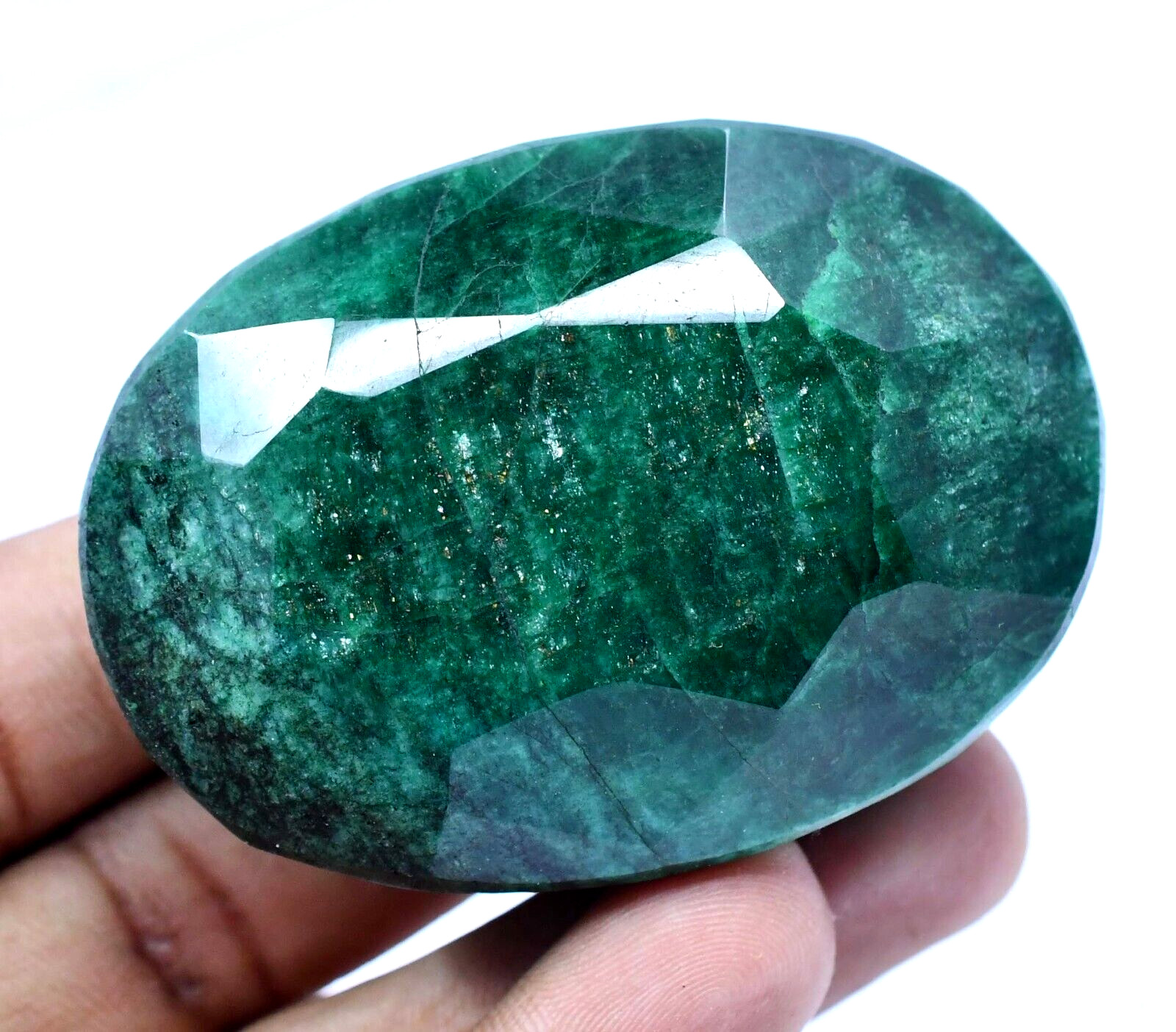 750.0 Ct Natural Huge Green Emerald Earth-Mined Certified Museum Use Gemstone