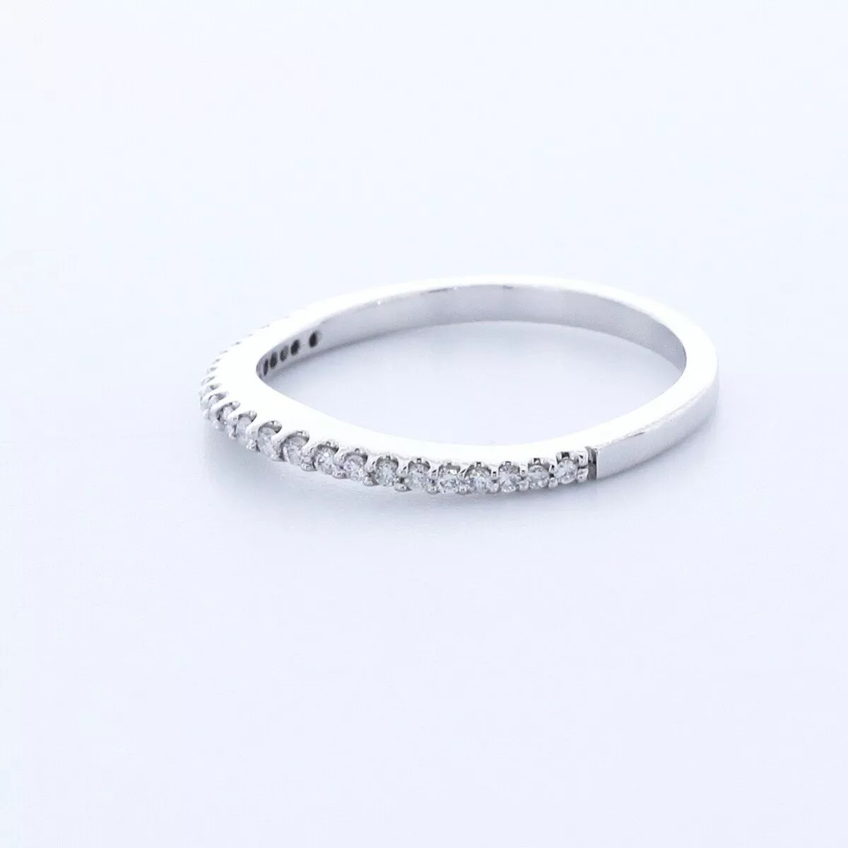 Classic Wedding Band Petite Solid 18K Gold 0.23 CT Round Natural Diamond F VS2