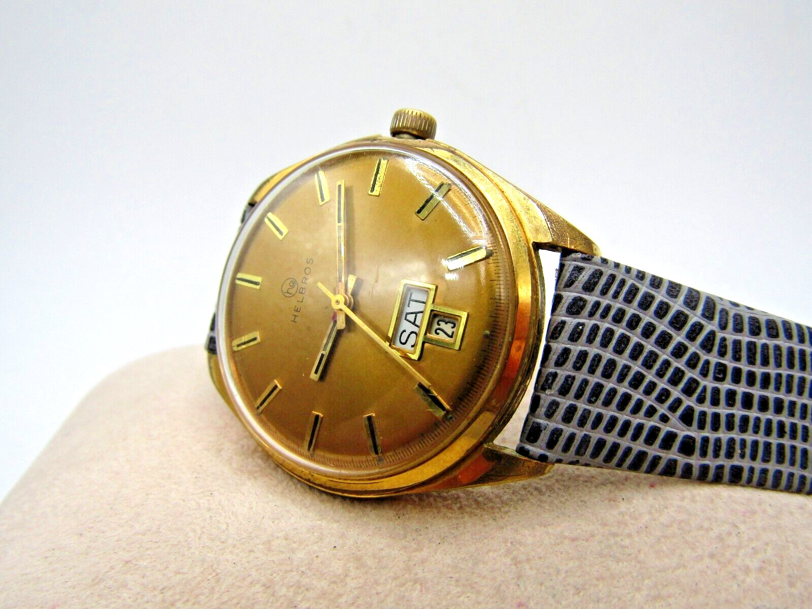 Vintage Gents Helbros Cal. R7389s Push Date Adjust 17 Jewels Watch JB Champion