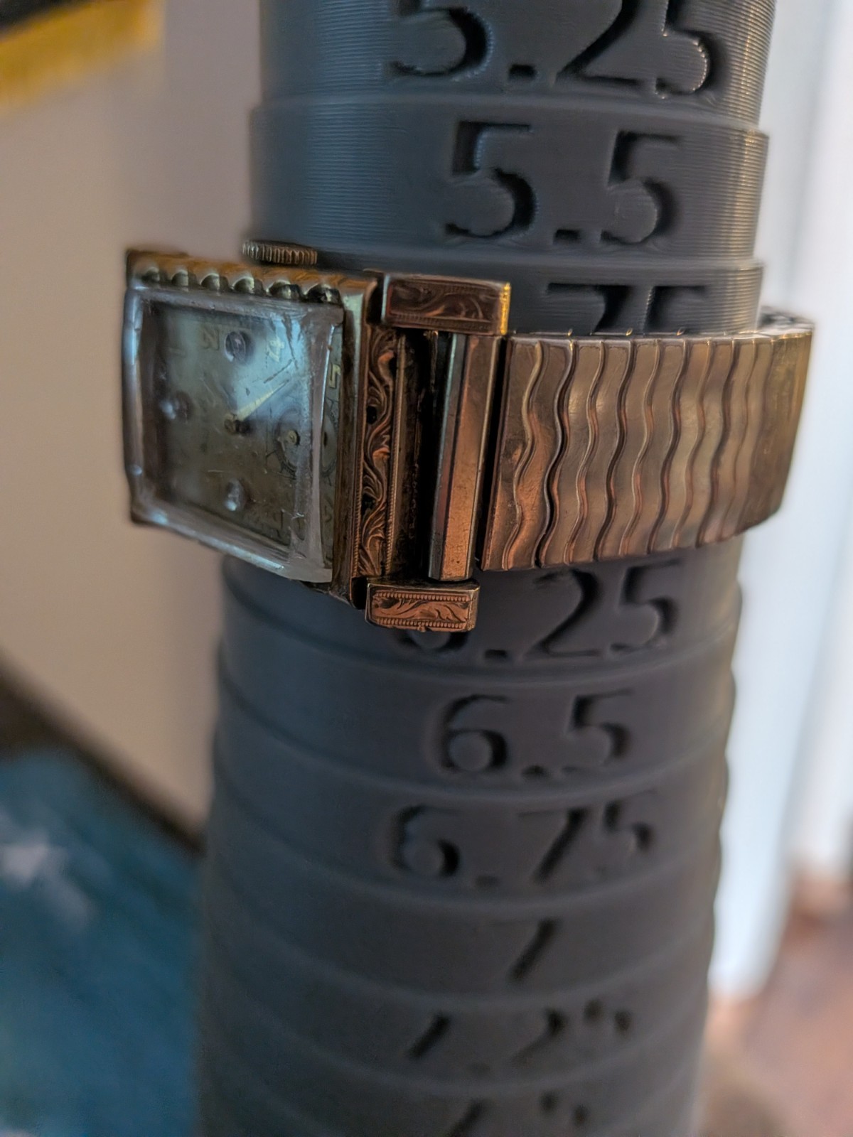 Vintage 1951 Bulova Tuxedo Diamond Dial Manual Wind 10k Gold Filled Watch.