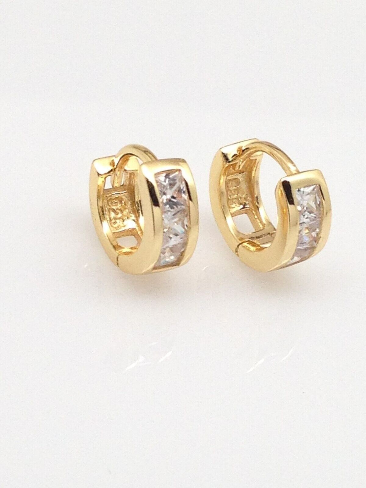 925 Sterling Silver Princess CZ Huggie Hoop Earrings Gold 9.5mm/6.9mm x3.5 TINY