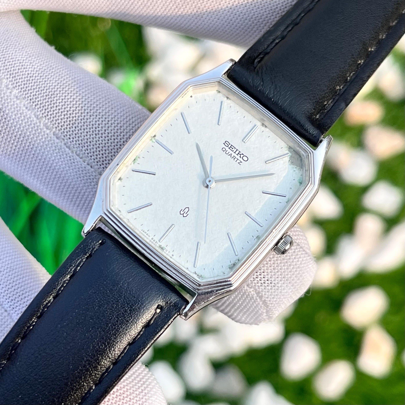 Vintage Seiko JDM Hammered Dial Dress Formal Japan Men’s Quartz Watch 6431-5150