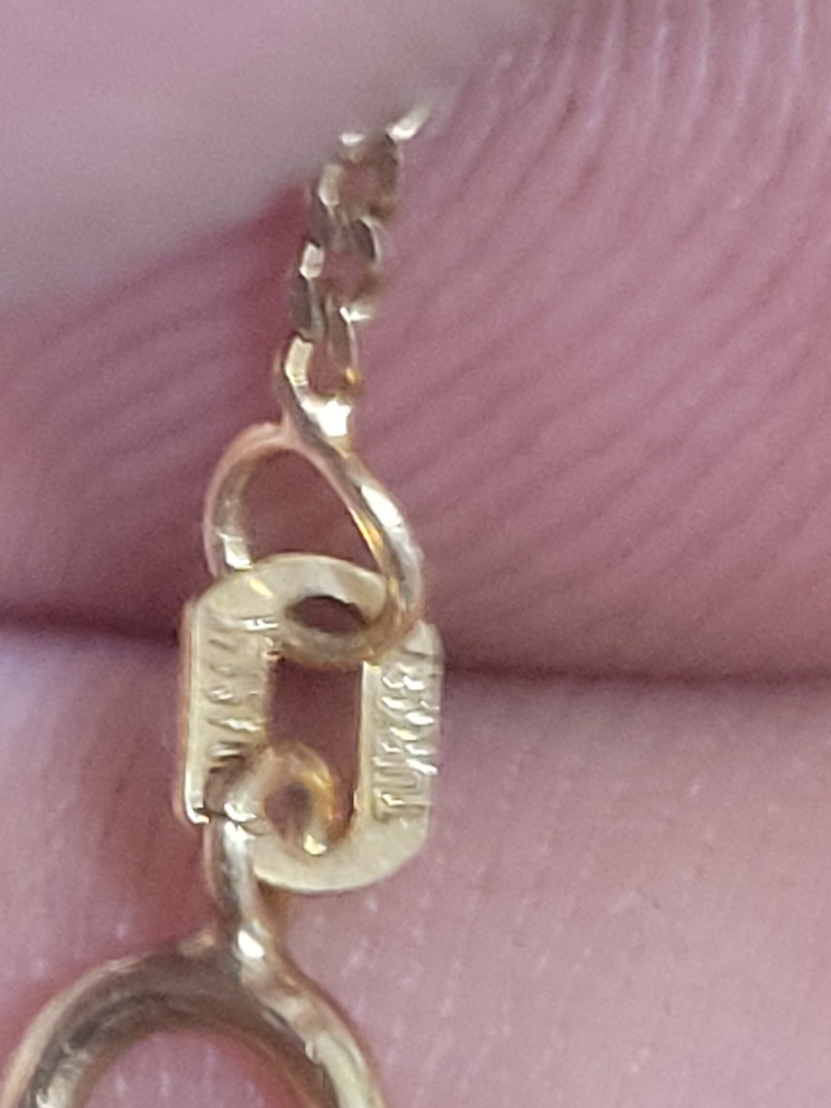 14 Karat Gold Bracelet 7.5 Inch .73 Grams
