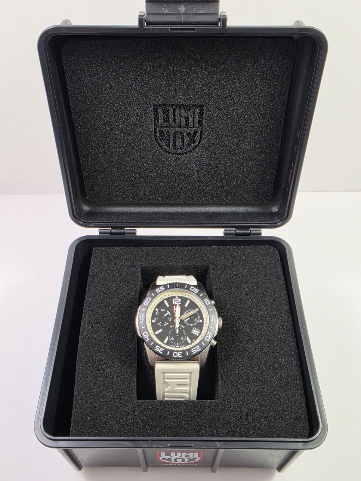 Luminox Pacific Diver Chronograph SWISS Quartz White Strap Men’s Watch XS.3141
