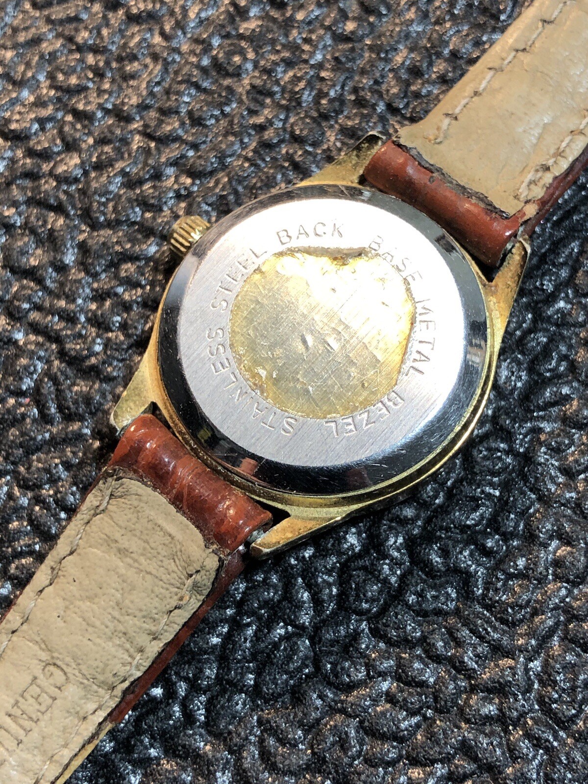 Vintage PEUGEOT Women’s Sun/Moon Phase Watch Gold Tone 24mm For PARTS/REPAIR