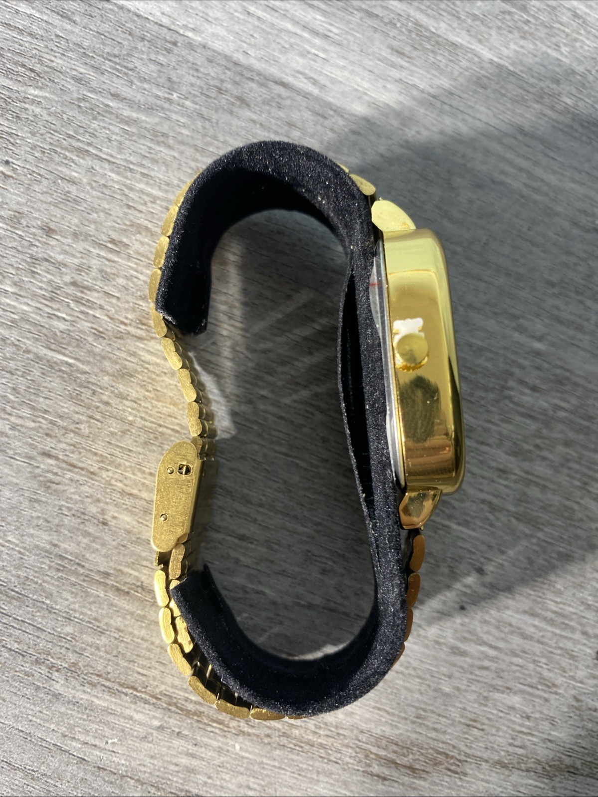 CASIO 3298 -A168 Series Stainless Steel Quartz Analog Gold Water Resistant